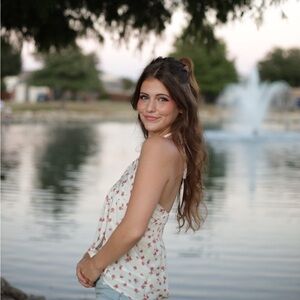 Meet your Posher, Bailey